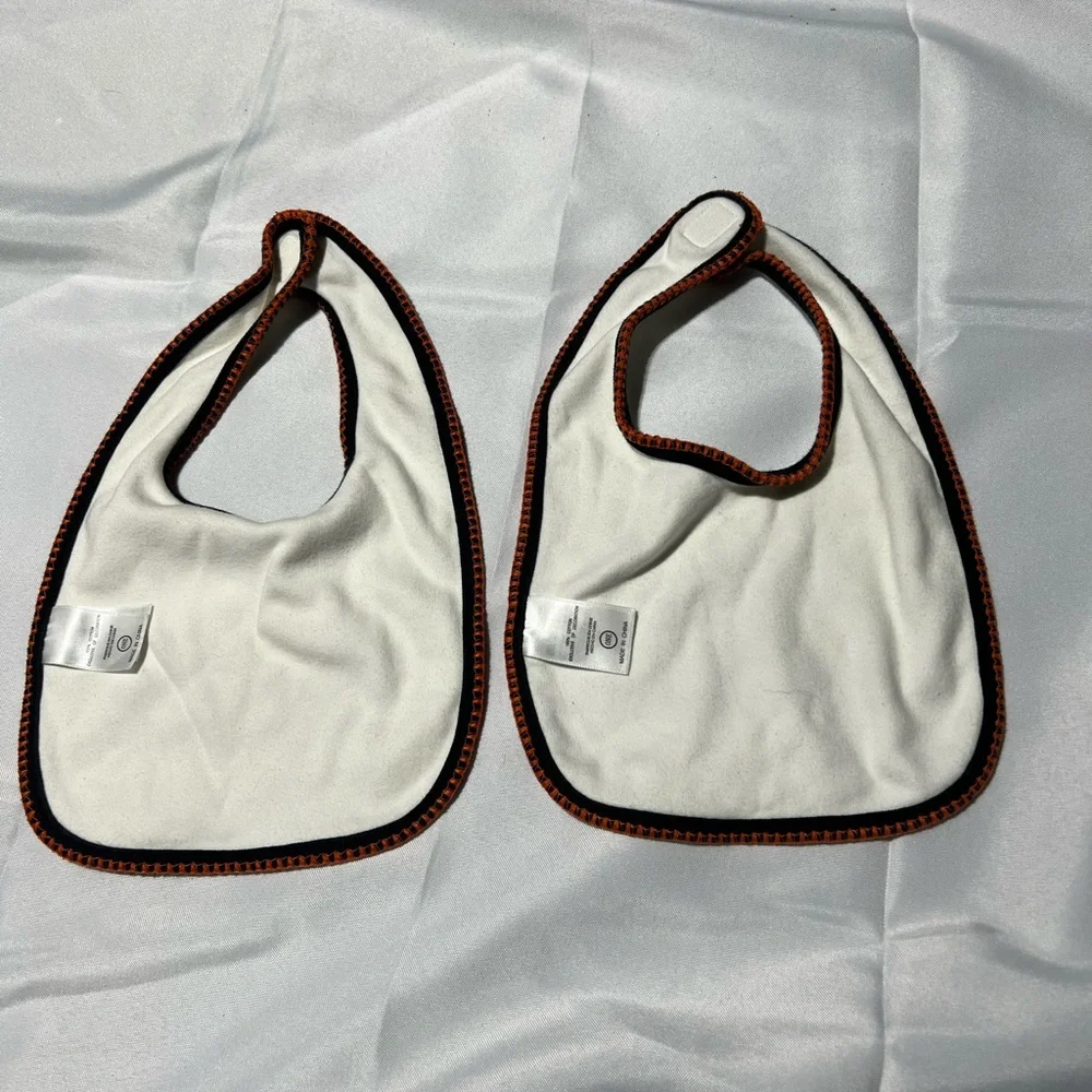 Harley-Davidson White Baby Bib Set